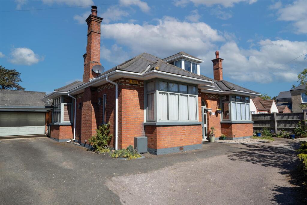 Main image of property: London Road South, Lowestoft