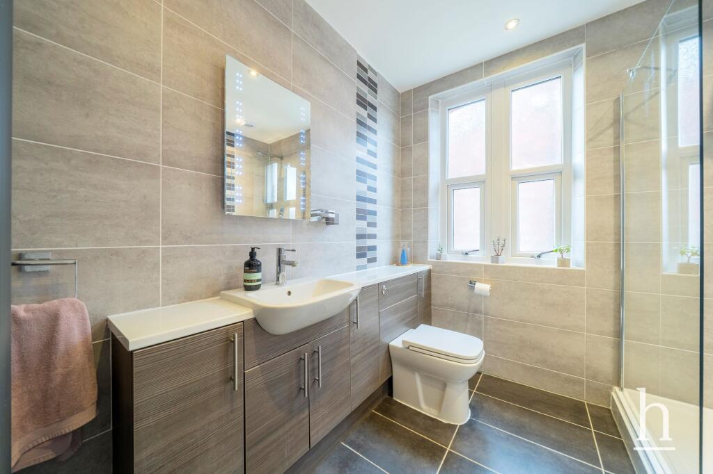 Dunraven Road, West Kirby, CH48 photo 4