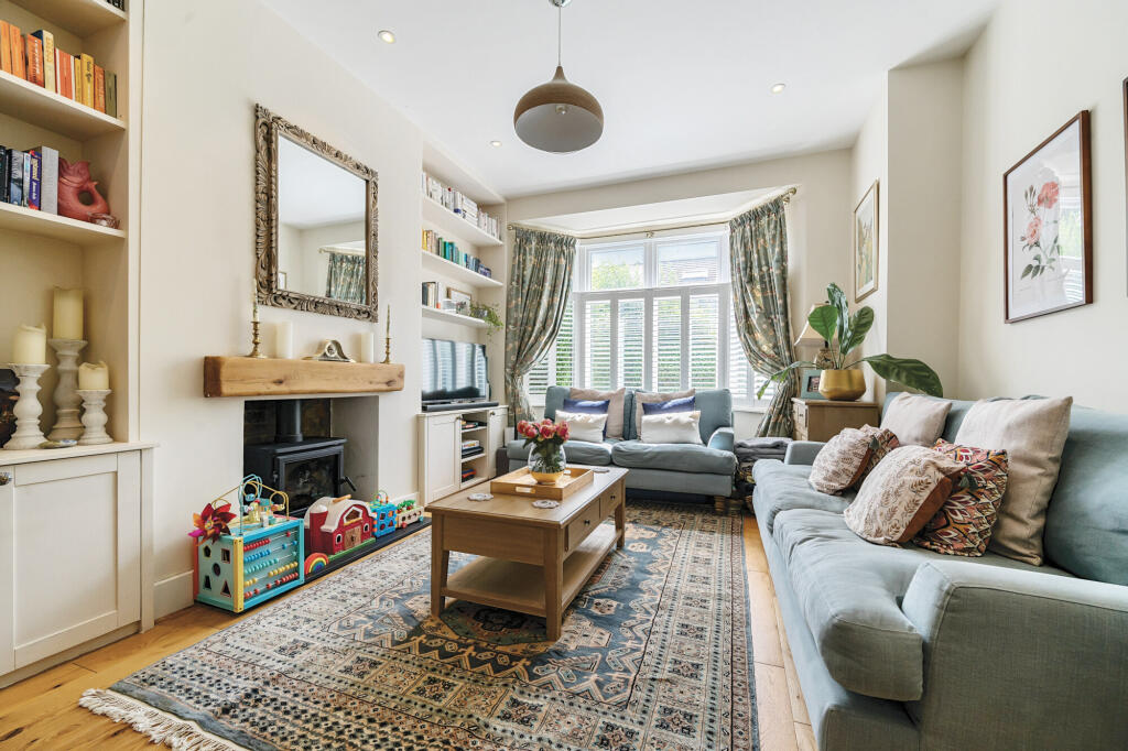 Main image of property: Rosemont Avenue, Finchley, N12