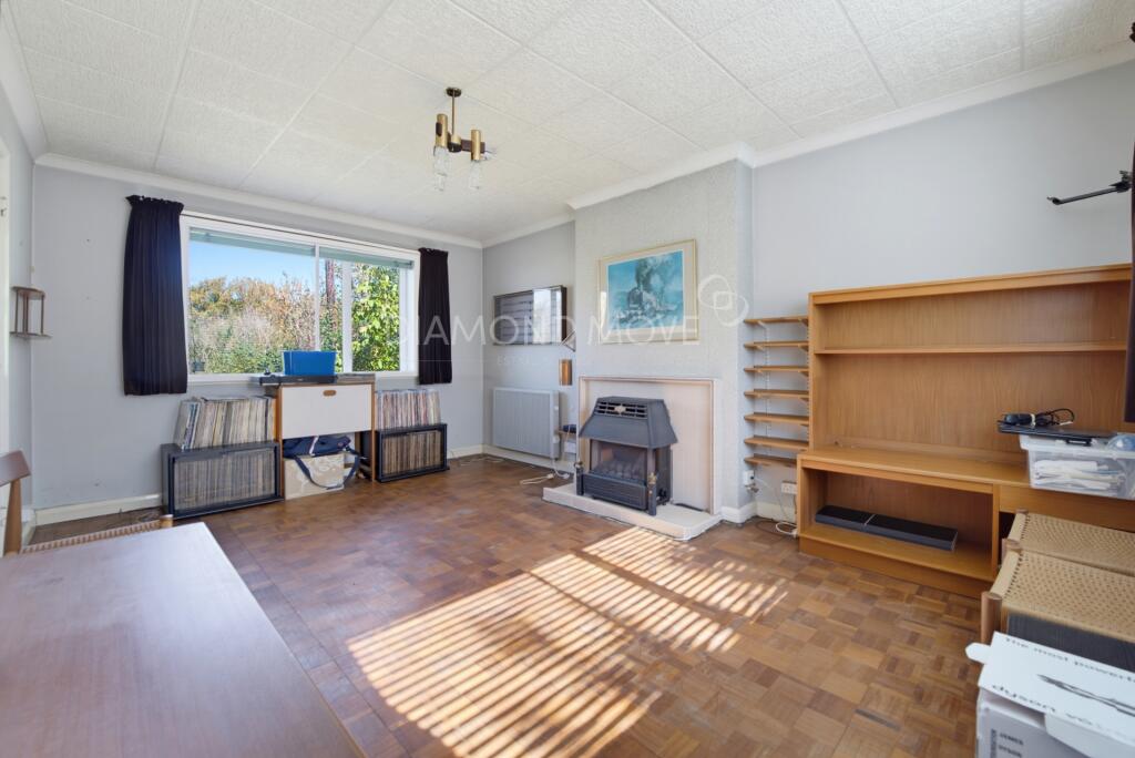 Apartment in Twickenham - View 3