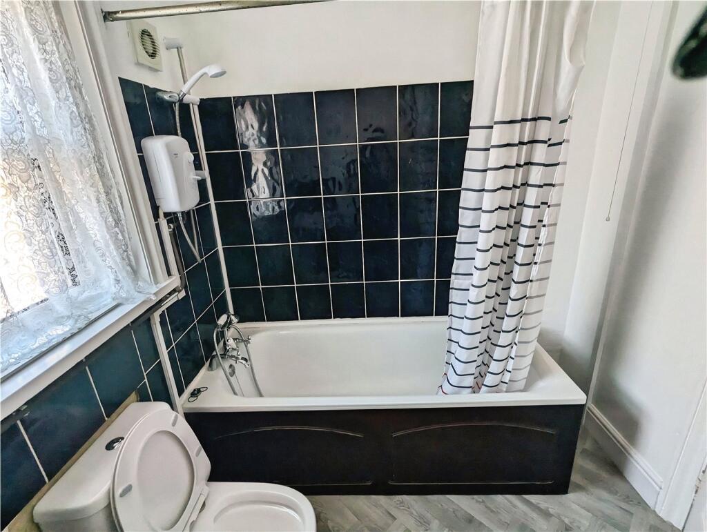 House in Portsmouth - View 5