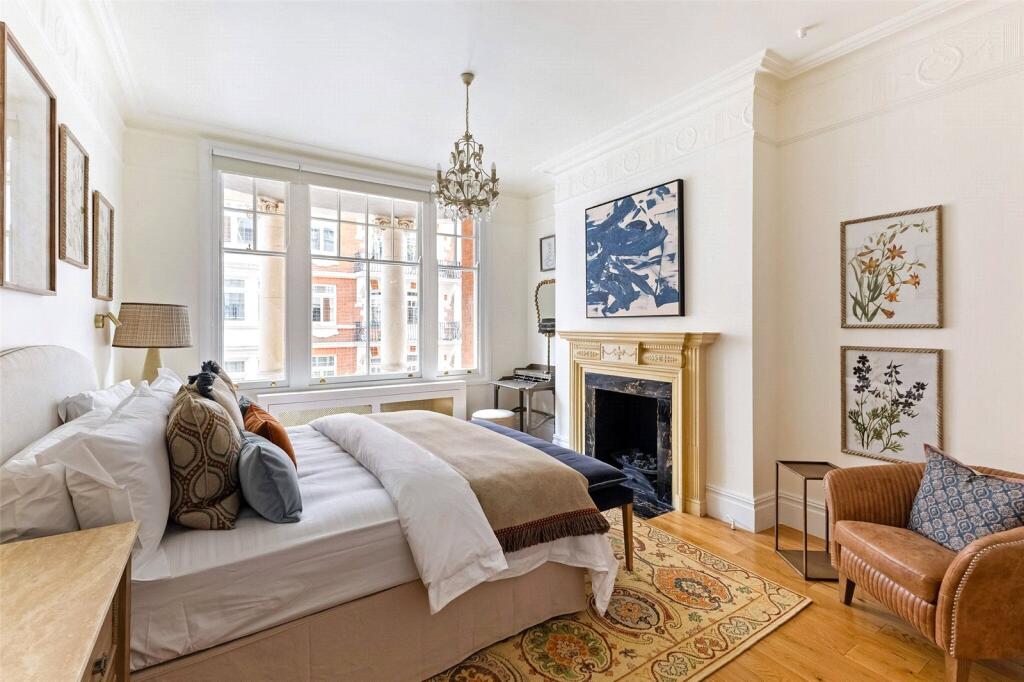 Apartment in London, Royal Borough of Kensington and Chelsea - View 2
