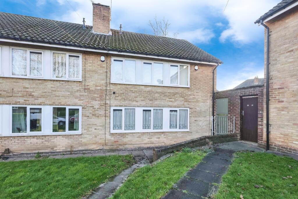 1-bed flat on Dalewood Croft, Birmingham, £130,000