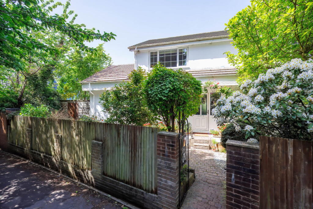Main image of property: Llwyn Y Grant Road, Penylan, Cardiff, CF23 9ES