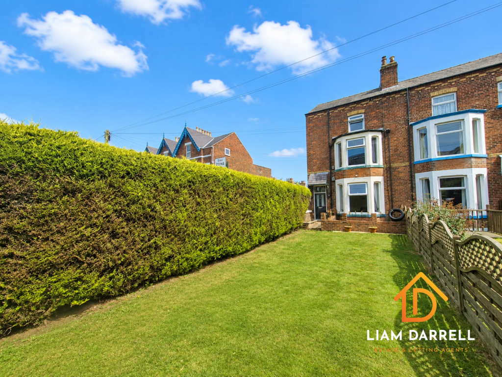 4-bed terraced on Manor Road, Scarborough, North Yorkshire, £285,000