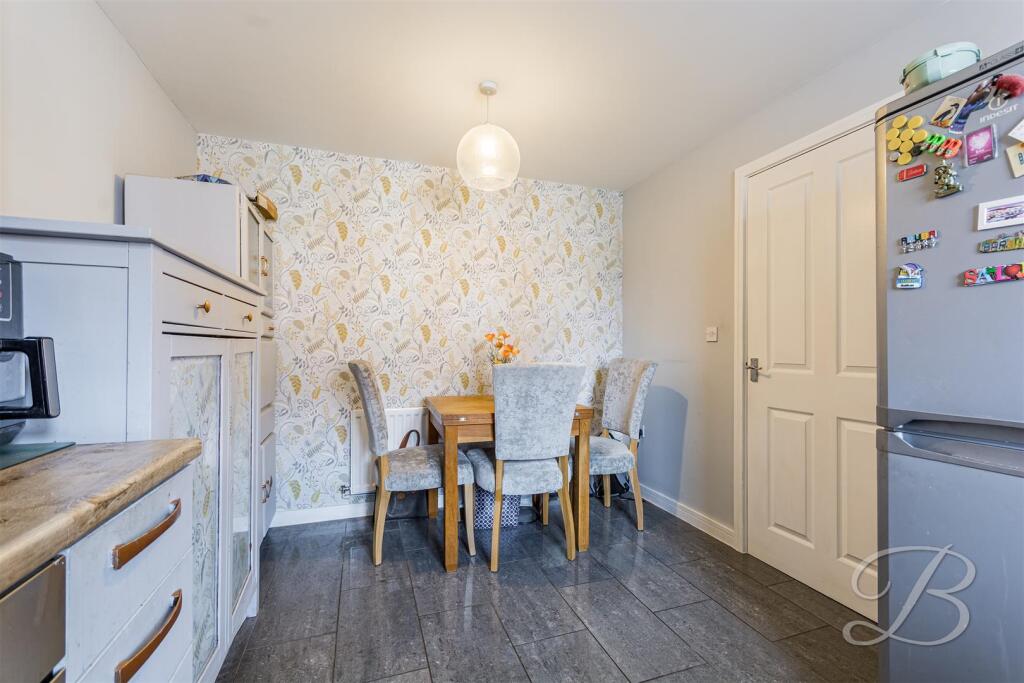 House in Mansfield, Ladybrook - View 4