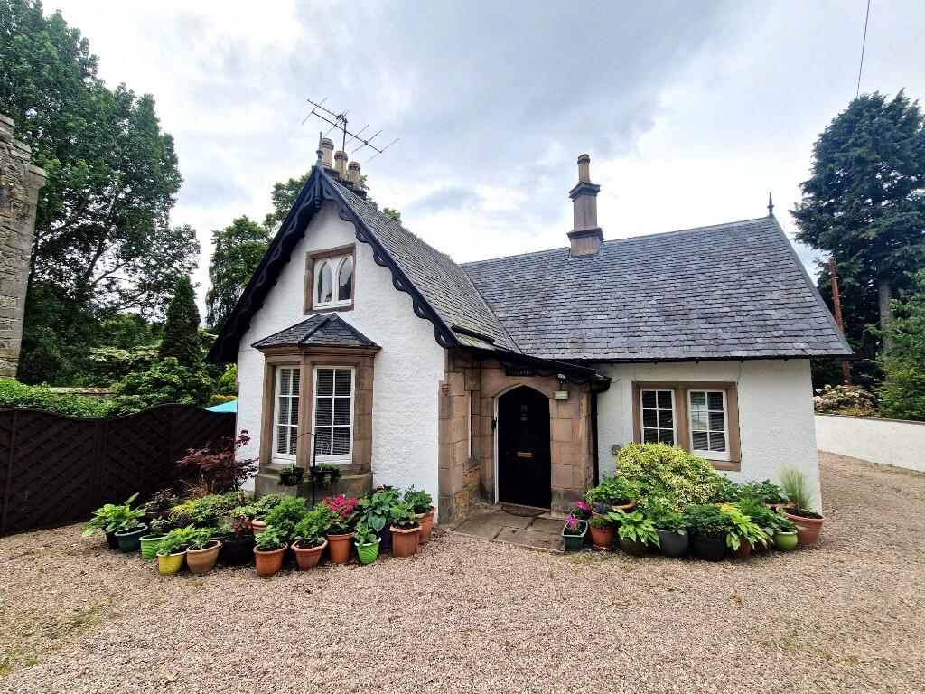 Main image of property: Tregarne, King Street, Elgin, Moray, IV30 1HU