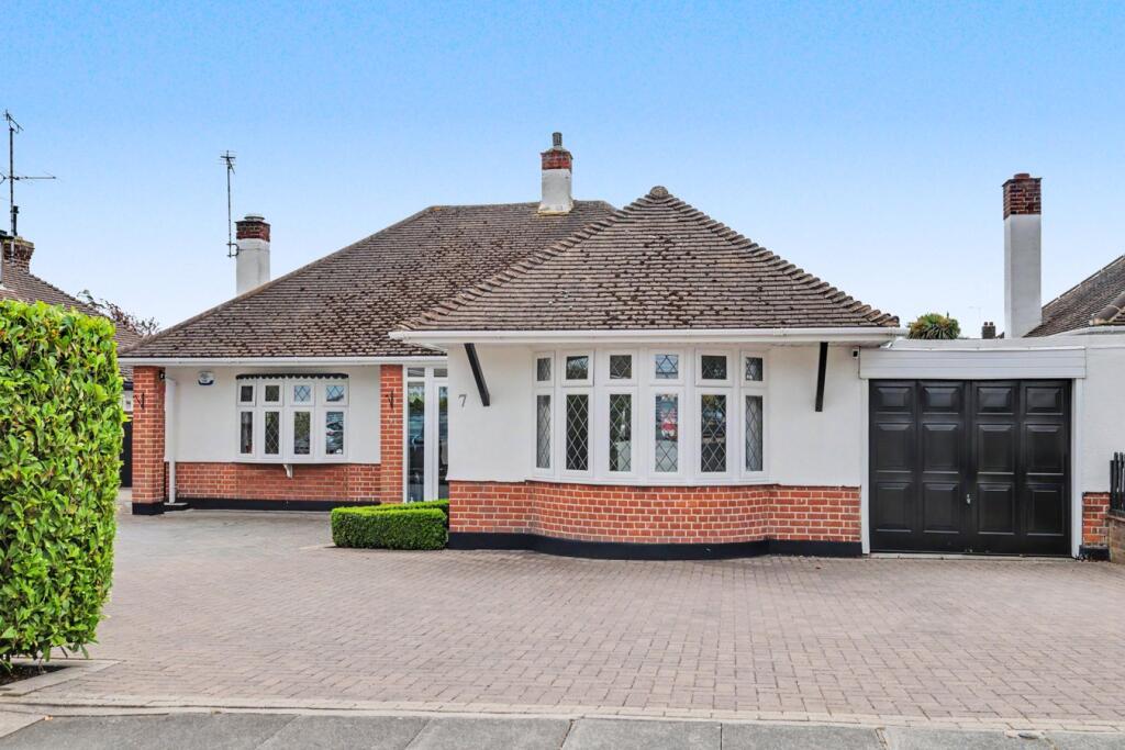 Main image of property: Steyning Avenue, Wick Estate, SS2