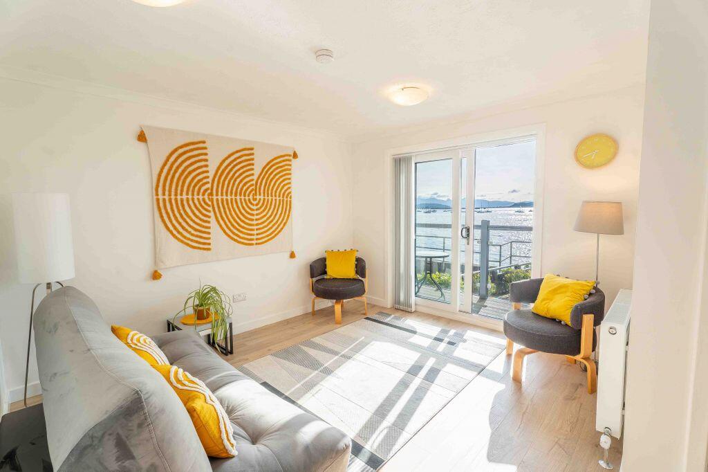 37 Bay Street, Largs, KA29 0AL photo 4