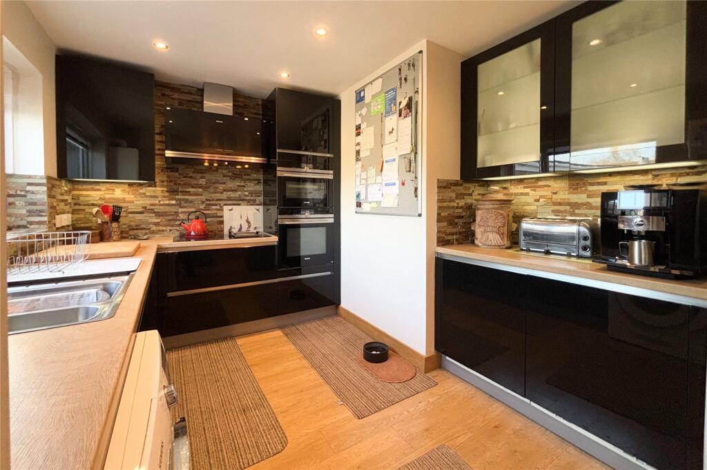 Additional image 11 of Leighton Park Road, Westbury