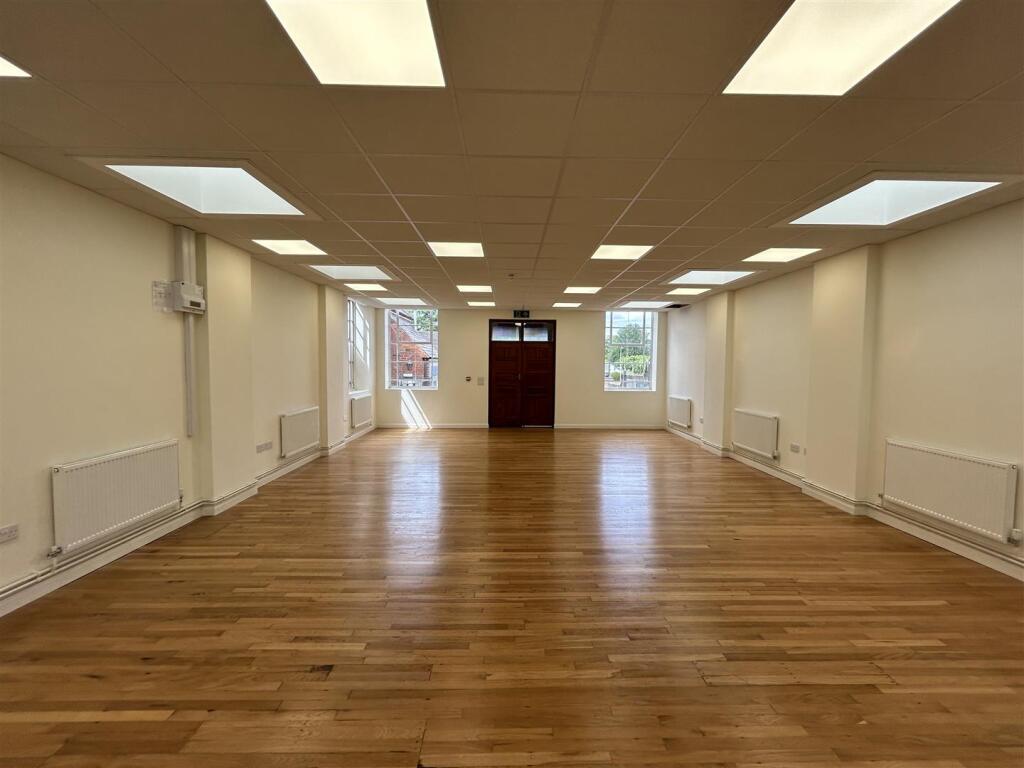 Additional image 3 of Stourbridge Road, Halesowen, West Midlands