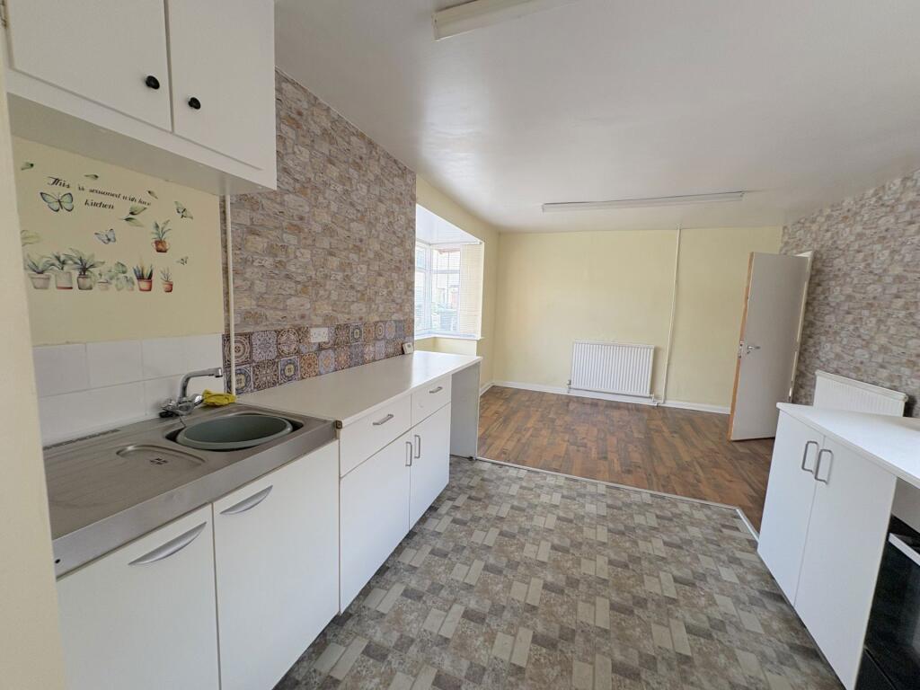 House in Nottingham - View 4