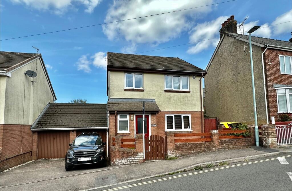 Main image of property: Hilltop, Parragate Road, Cinderford