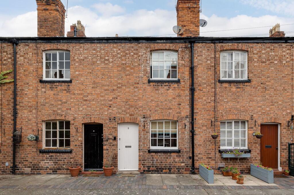 Main image of property: Lower Bridge Street, Chester, CH1