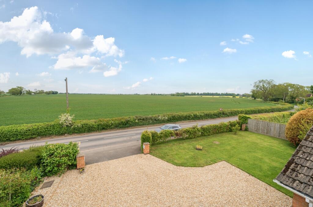 Mill Hill Way, South Cockerington, Louth, Lincolnshire, LN11 photo 2