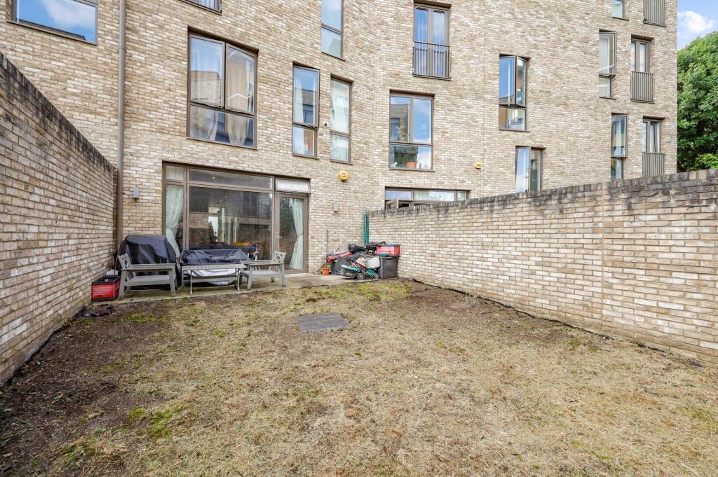 Property photo 11