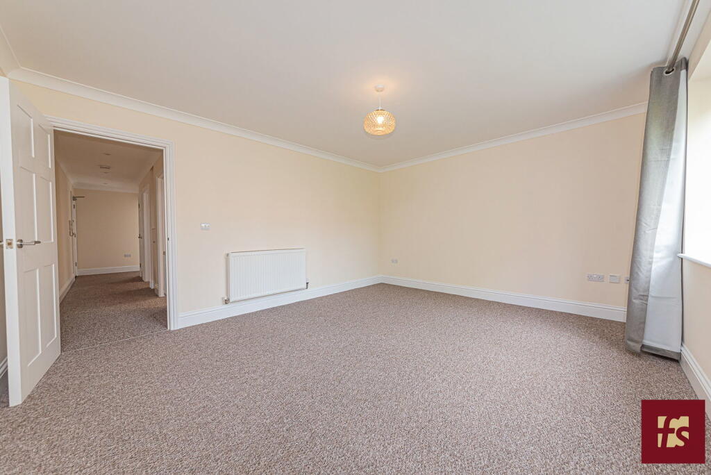Apartment in Reading - View 2