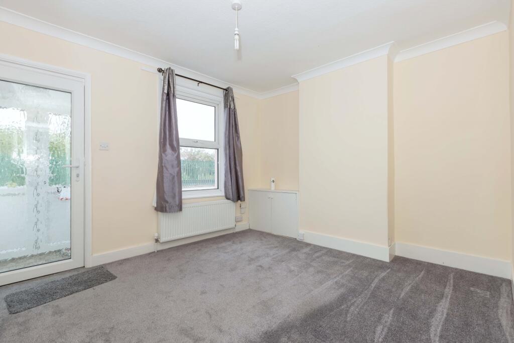 House in Worthing, Broadwater - View 3