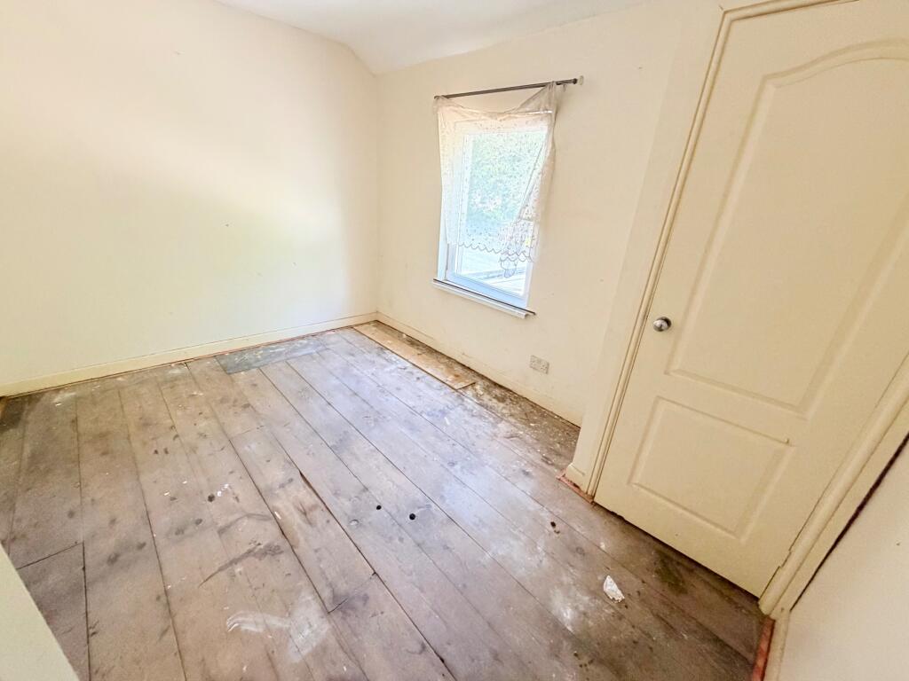 House in Aberdare, Gadlys - View 6