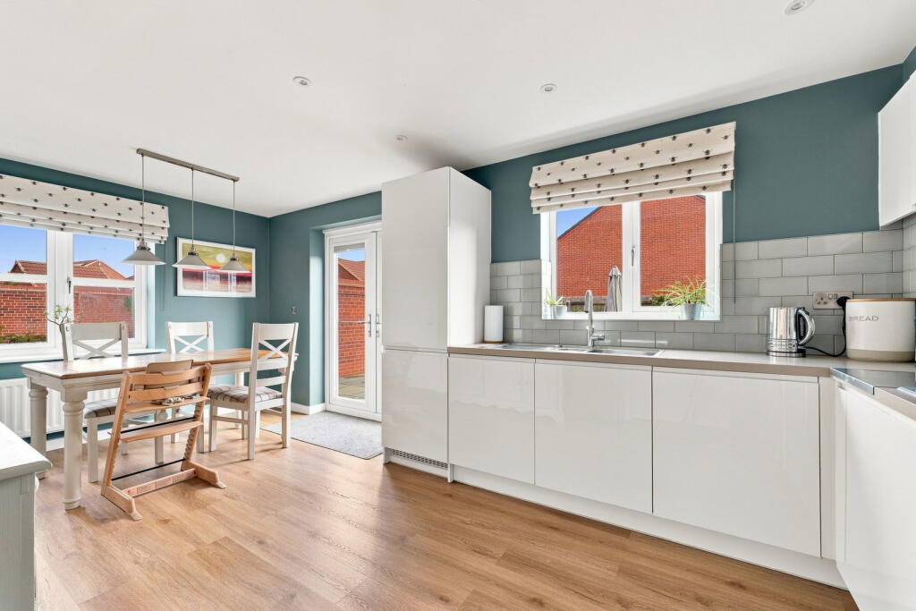 House in Nottingham - View 4