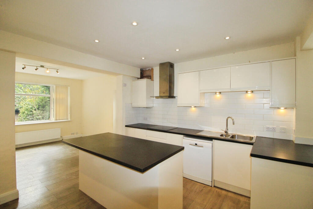 House in London - View 5