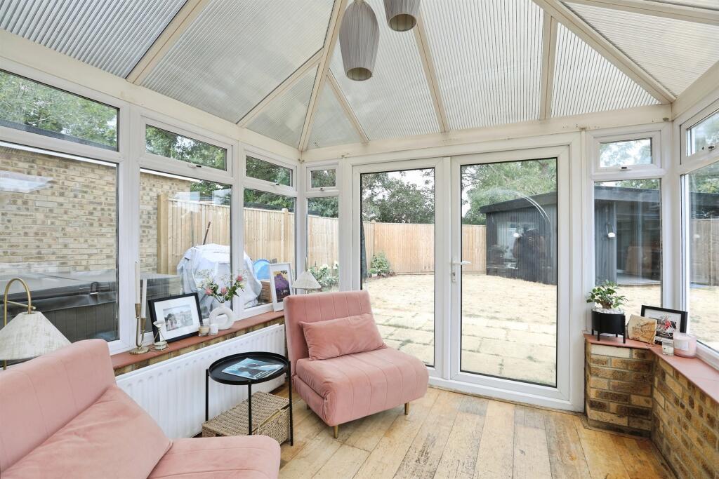 House in Tonbridge and Malling, Leybourne - View 4