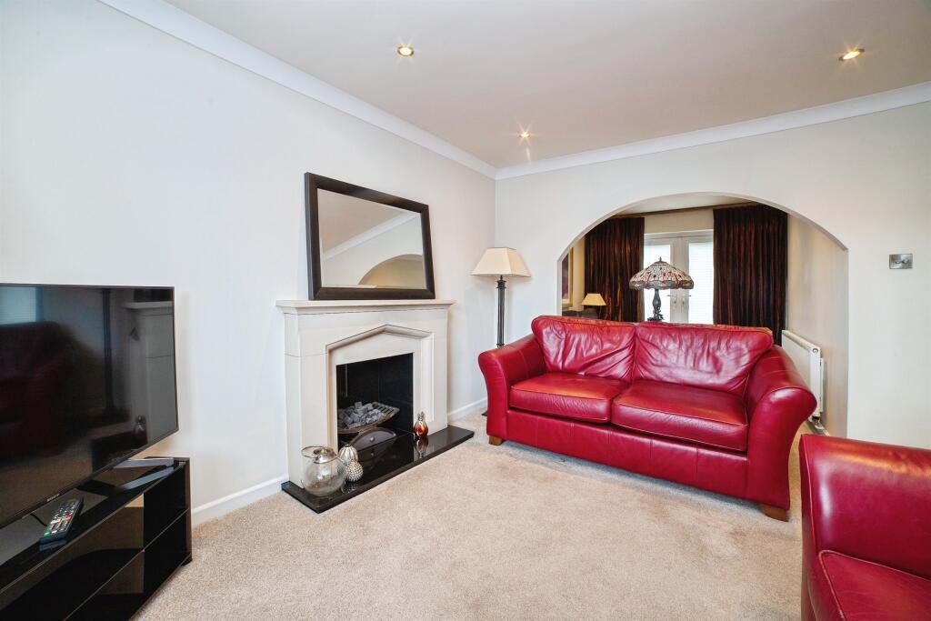 House in Mansfield - View 3