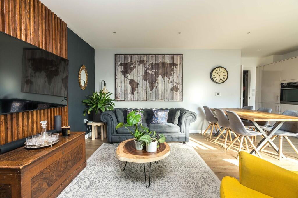 Main image of property: Elmington Road, London