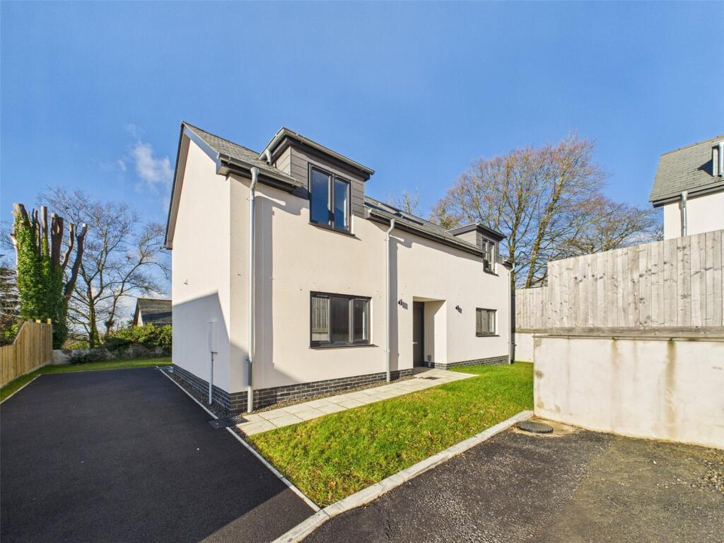 Main image of property: The Stables Mews, Penstowe Park, Kilkhampton, Bude, EX23