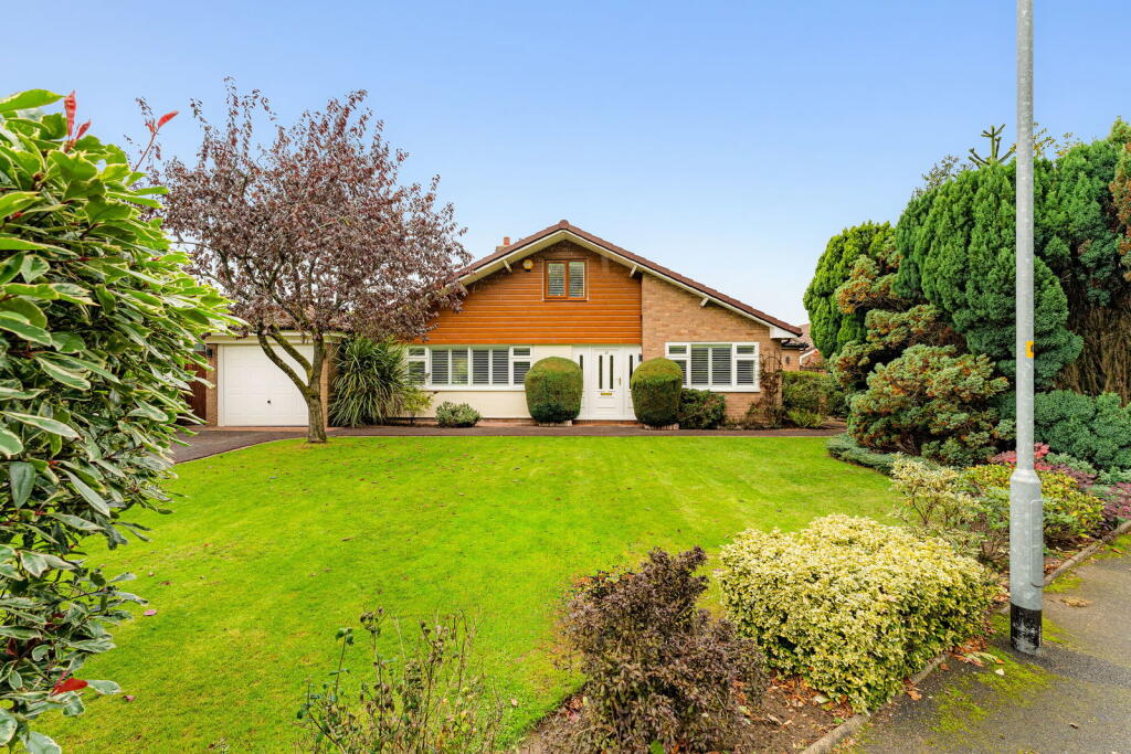 Main image of property: Pewterspear Lane, Appleton Park, Appleton, Warrington, Cheshire