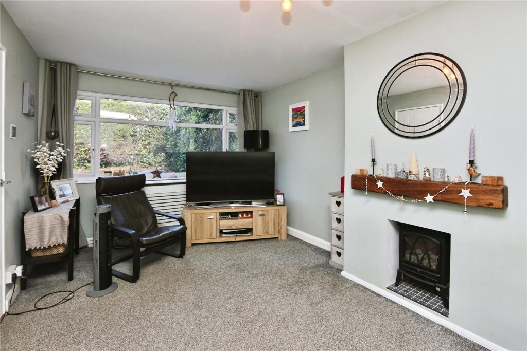Ransome Close, Titchfield, Hampshire, PO14 - View 5