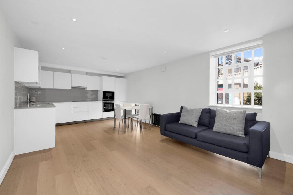 Main image of property: Hanbury Street, E1