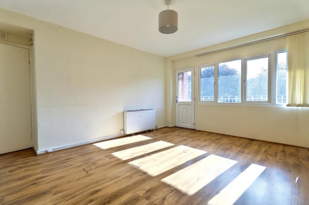 Apartment in Paisley - View 5