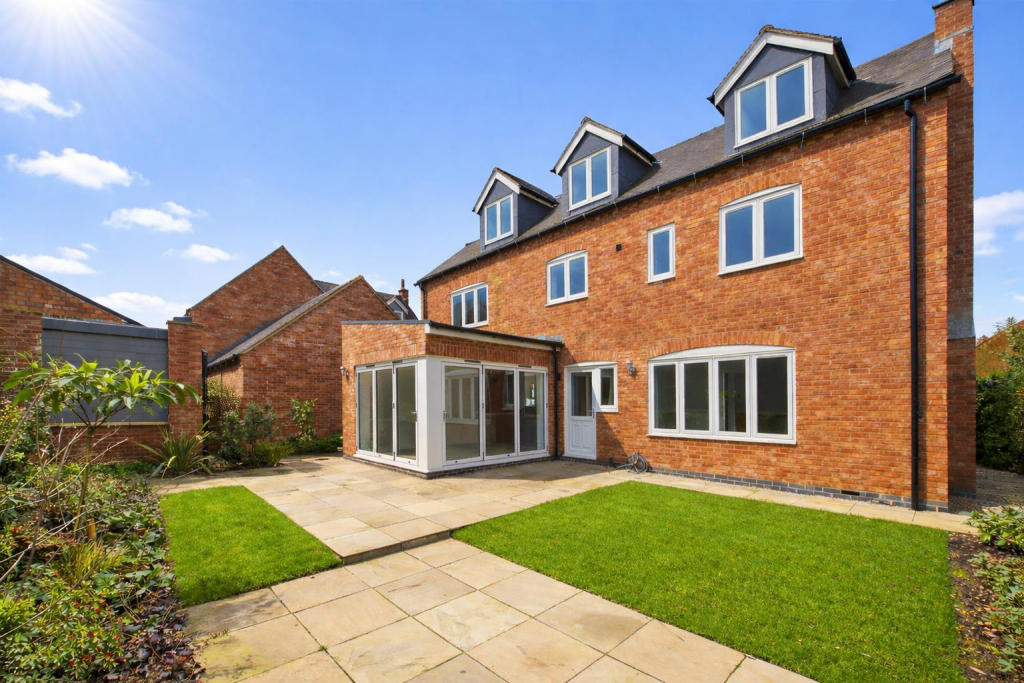 Main image of property: Mount Court, Melbourne, Derby