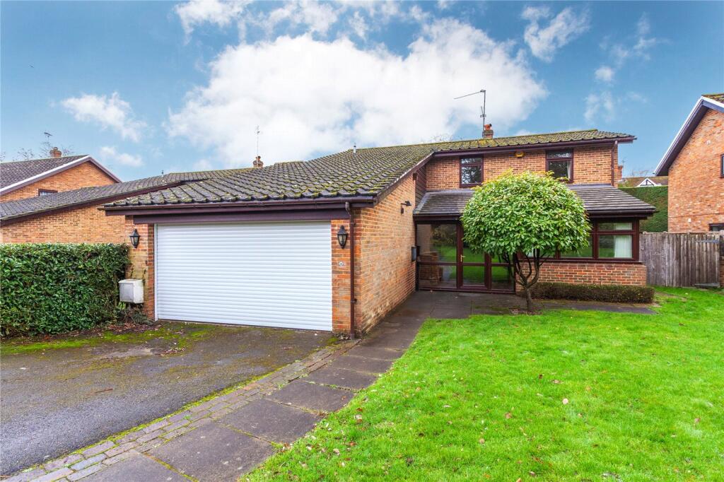 Main image of property: Bayliss Road, Wargrave, Berkshire, RG10