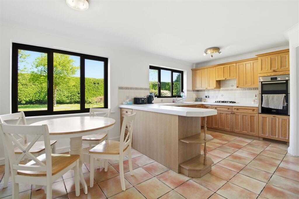 House in Lewes, East Blatchington, Seaford - More