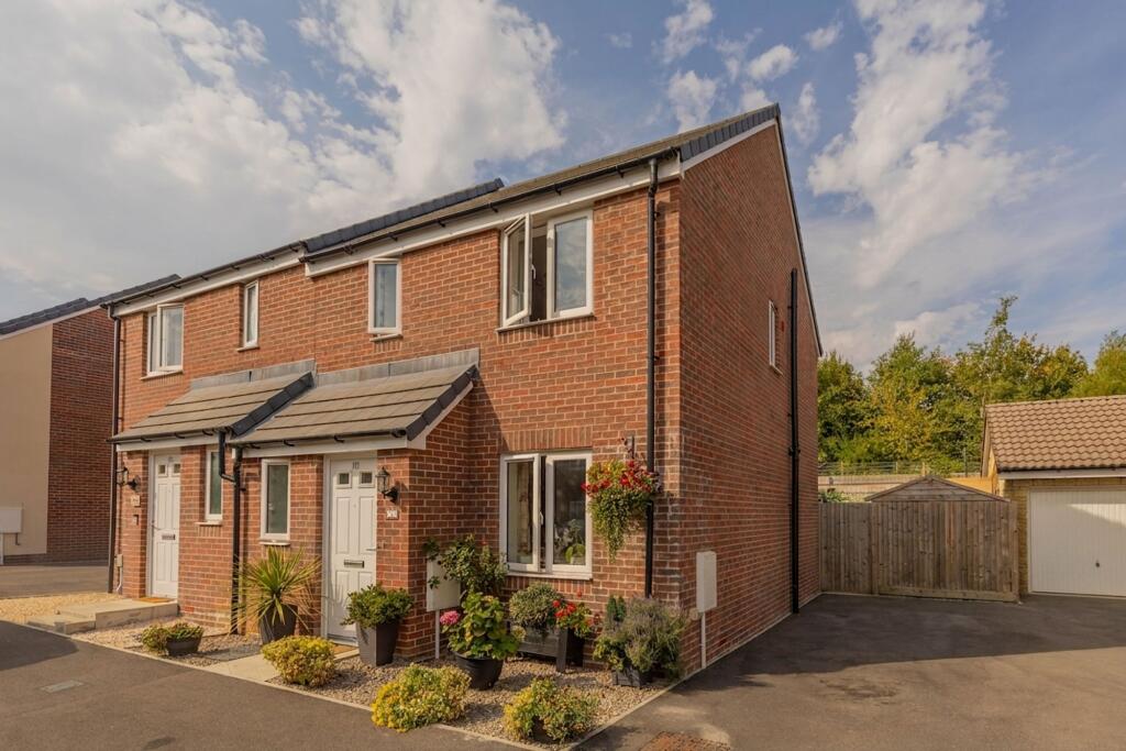 Main image of property: Sillars Green, Malmesbury, SN16