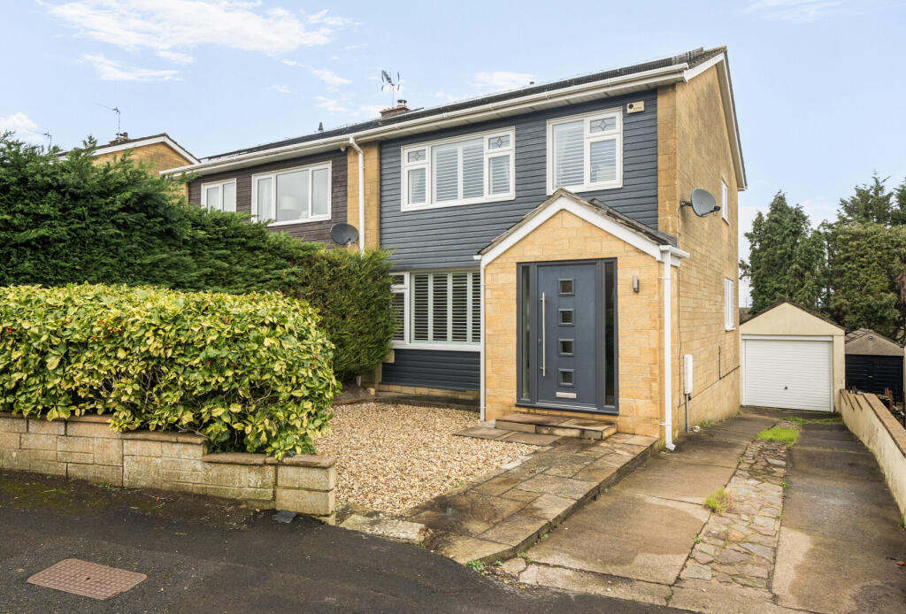 Main image of property: Stone Lane, Winterbourne Down, Bristol, Gloucestershire, BS36
