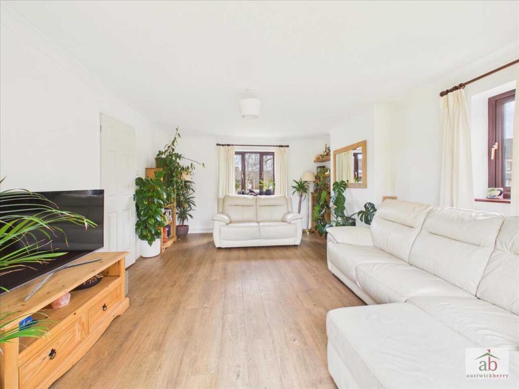 York Road, Martlesham Heath photo 4