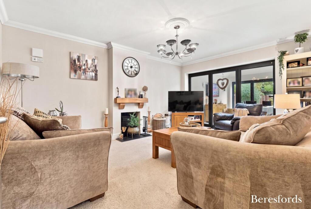 Chignal Road, Chelmsford, CM1 photo 3