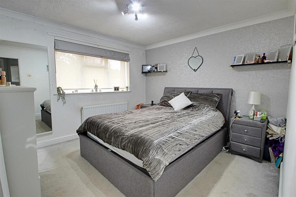 House in Dacorum, Nash Mills - View 5