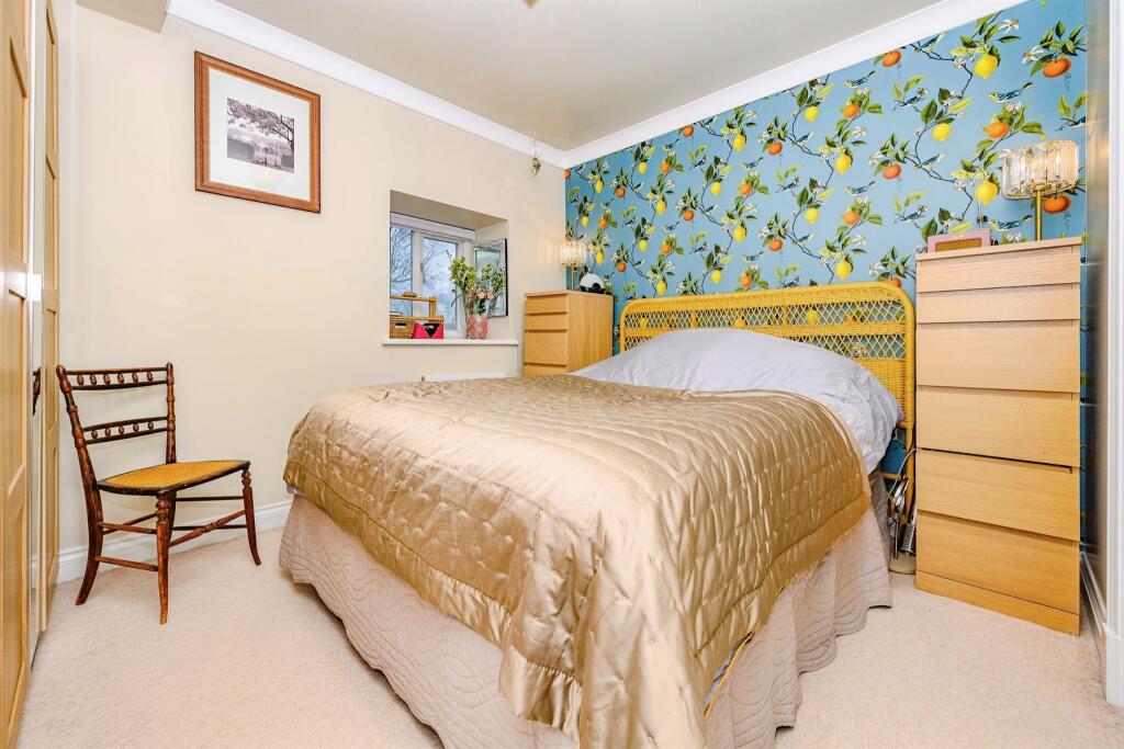 Additional image 6 of Coopers Green Lane, Hatfield