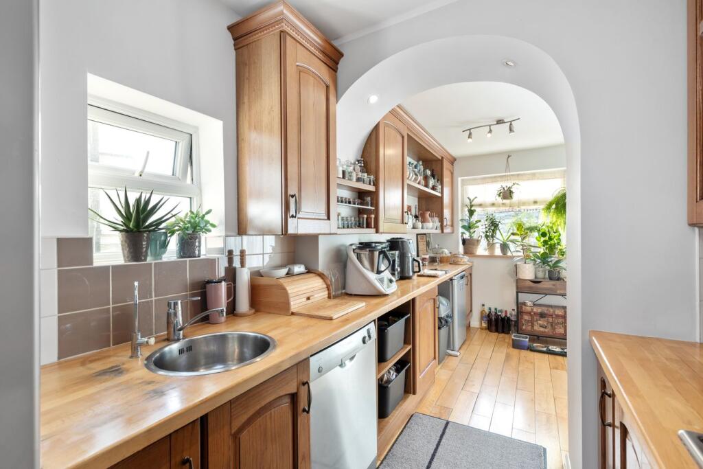 House in London - View 4