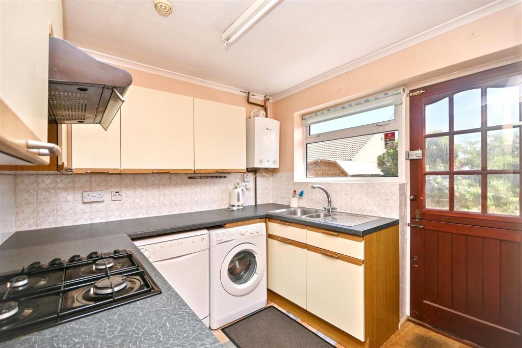 Ramsay Way, Eastbourne - View 6