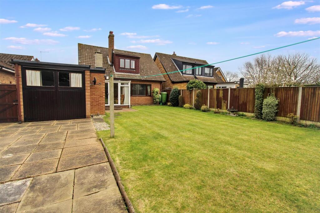 66, Yaxleys Lane, Aylsham photo 3