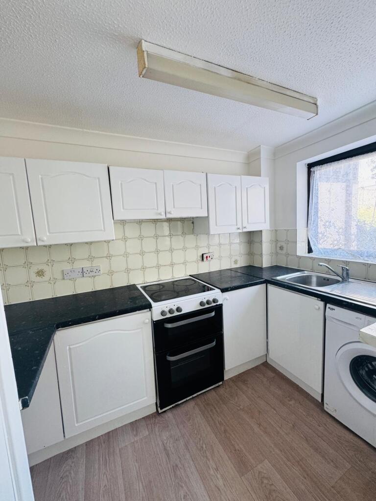 Apartment in London - View 2