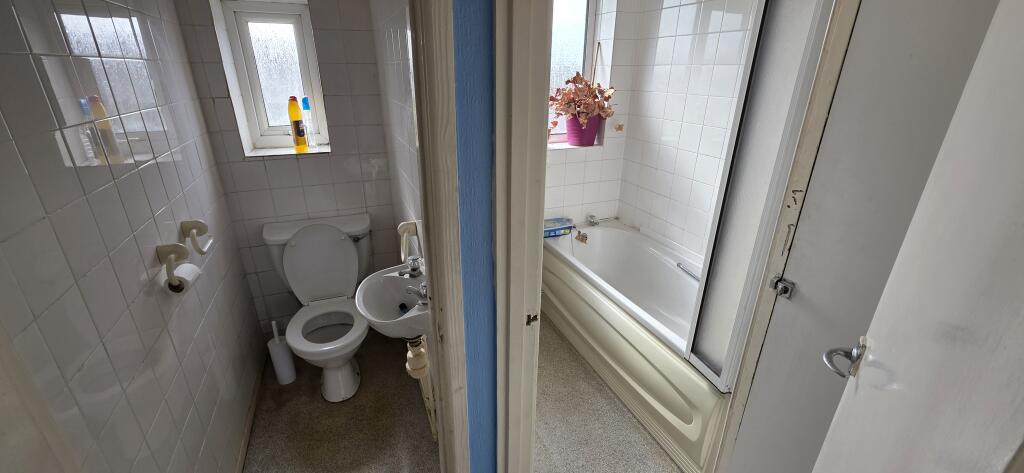 House in Stockport - View 5