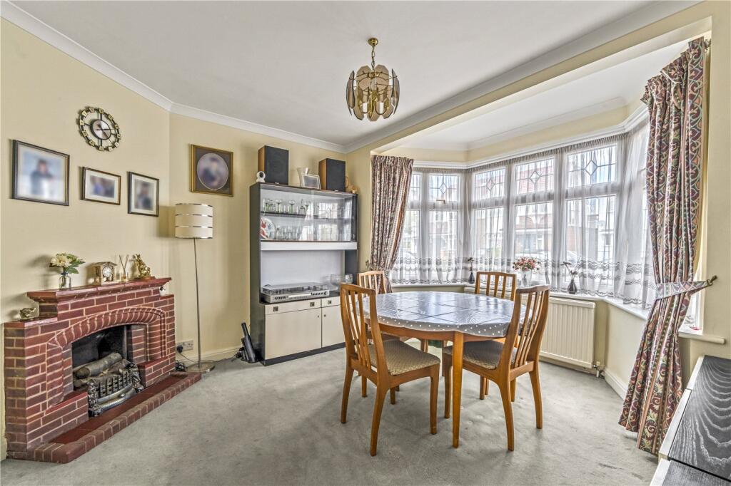 House in London - View 4
