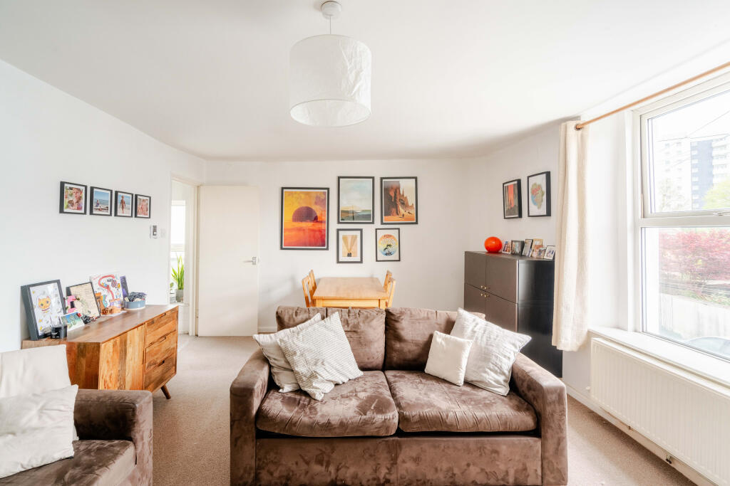Somerset Terrace, Windmill Hill, Bristol photo 3