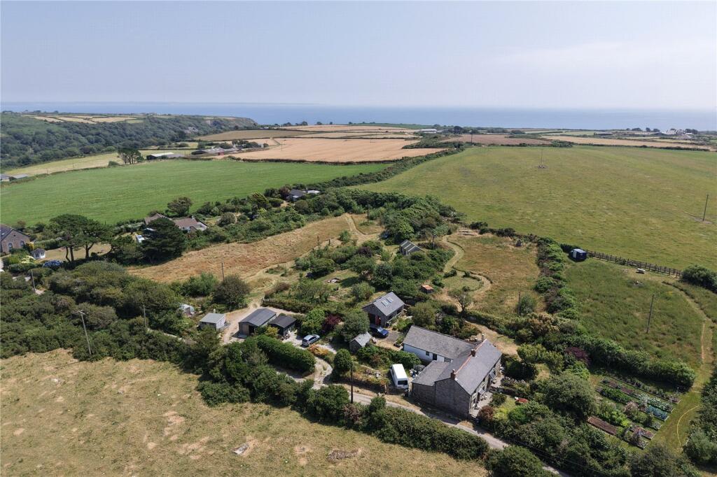 House in Truro - View 5